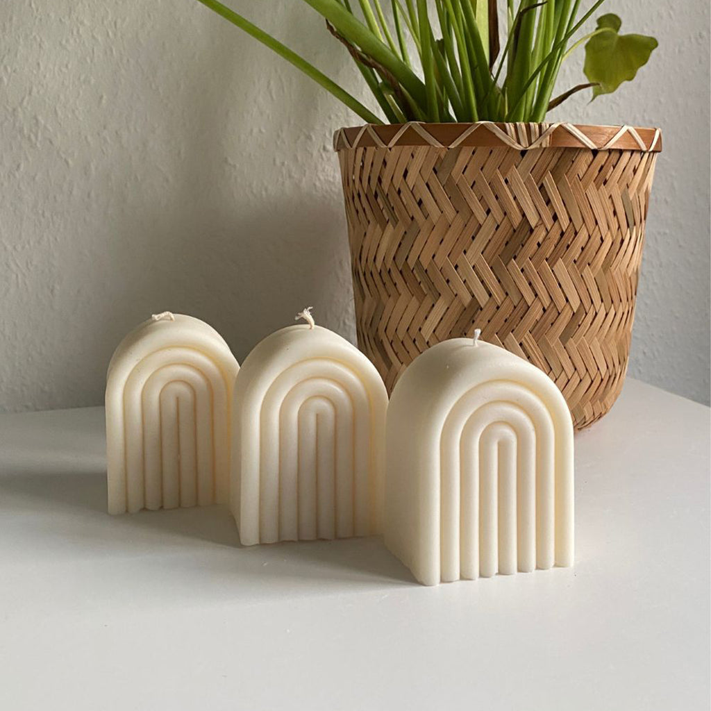 Geometric Arch Candle
