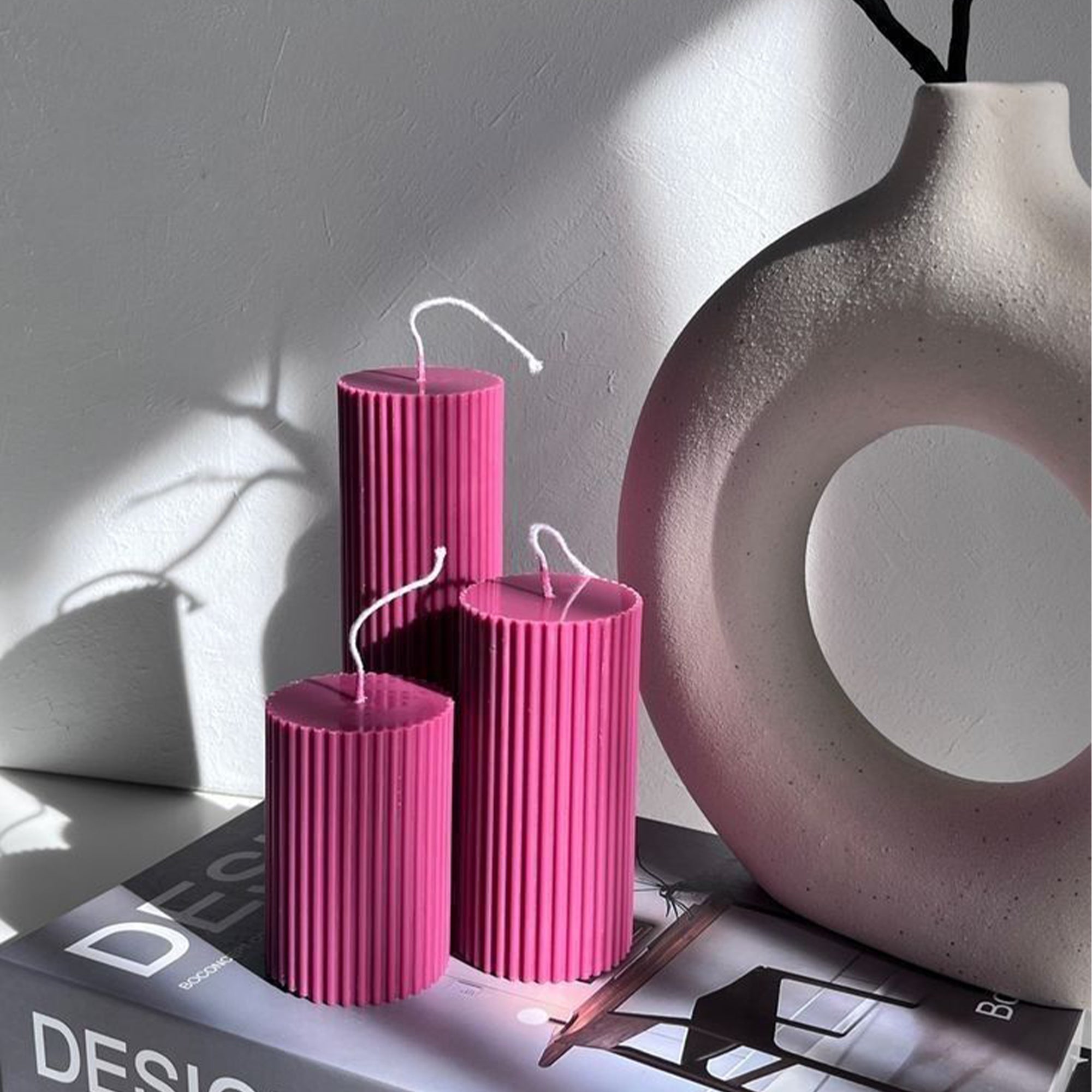 Cylinder stripes pillar candle